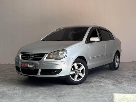 VOLKSWAGEN POLO 1.6 MI COMFORTLINE 8V FLEX 4P AUTOMÁTICO